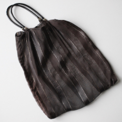 Tasche. Foto: Stephan Pramme,
                    Jüdisches Museum Berlin